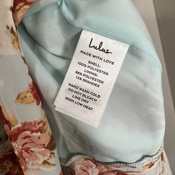 NWT - Lulu’s high-low, light blue with floral print maxi skirt. NEW! - Picture 10 of 11